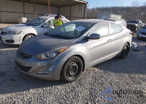 2016 Hyundai Elantra Se z USA, uszkodzony, nr VIN KMHDH4AE8GU484963